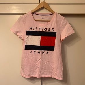 🔥 Tommy Hilfiger short seleeve pink T-shirt